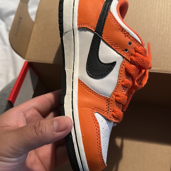 Kid Dunks Halloween - Picture 8 of 9